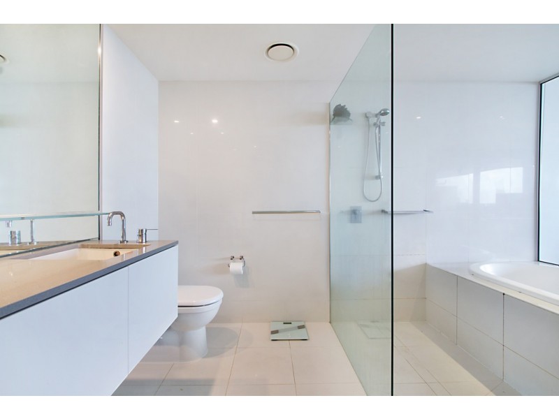 Unit 1342 Circle on Cavill, 9 Ferny Avenue, Surfers Paradise QLD 4217