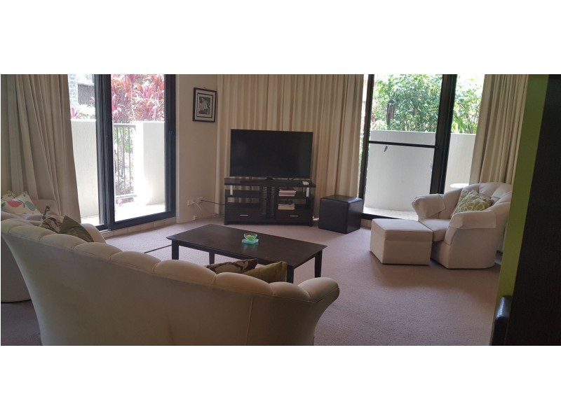 19 Aubrey Street, Surfers Paradise QLD 4217