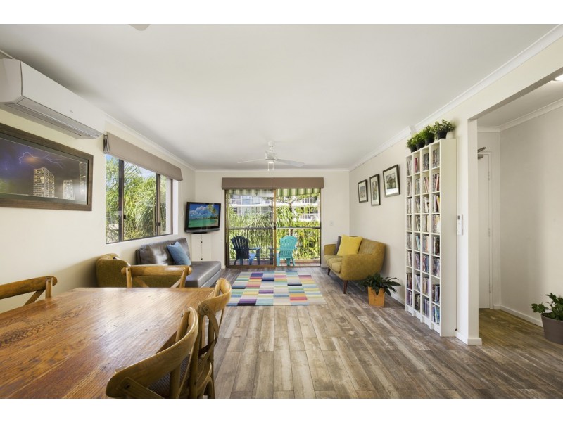 9/215 Surf Parade, Surfers Paradise QLD 4217