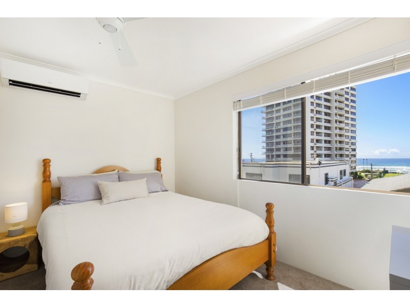 9/215 Surf Parade, Surfers Paradise QLD 4217