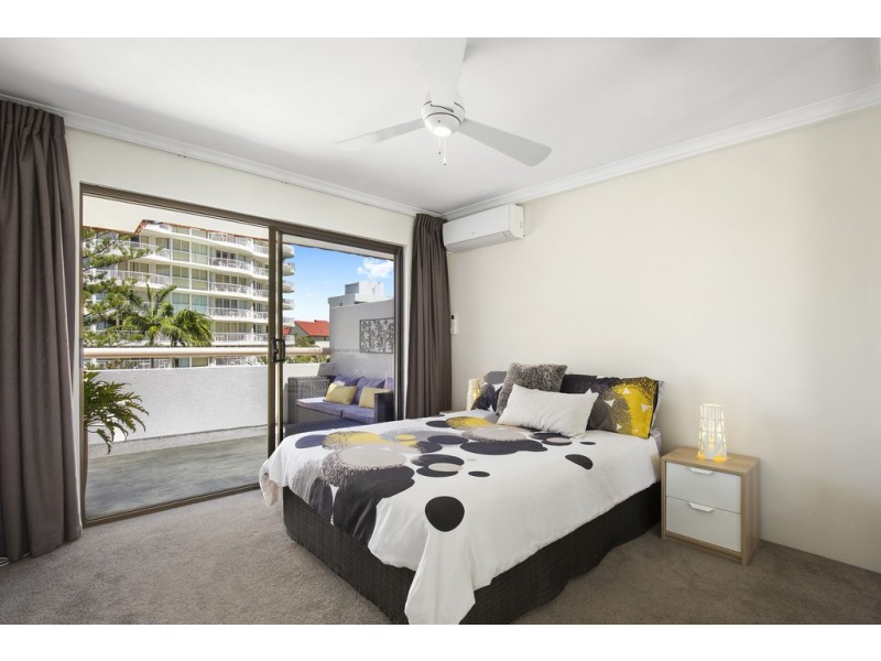 9/215 Surf Parade, Surfers Paradise QLD 4217