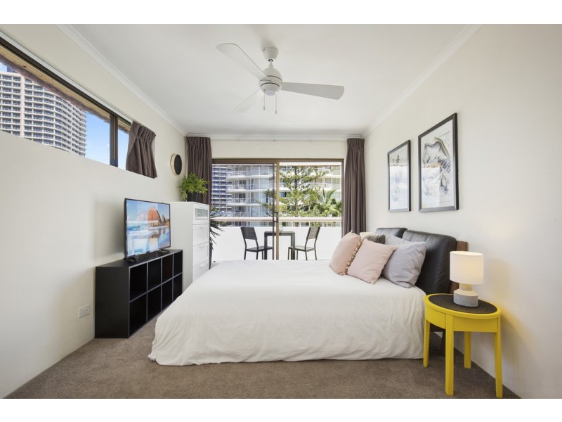 9/215 Surf Parade, Surfers Paradise QLD 4217