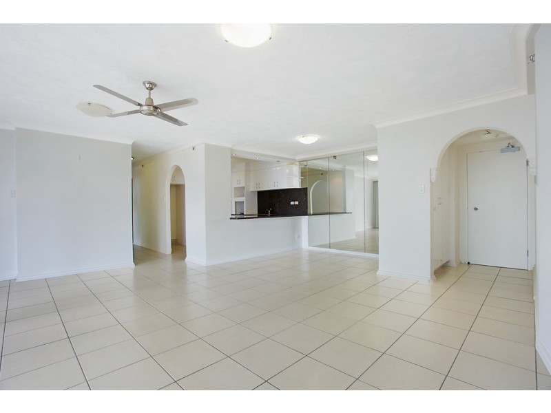 5E Peninsula, 5 Clifford Street, Surfers Paradise QLD 4217