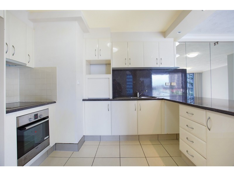 5E Peninsula, 5 Clifford Street, Surfers Paradise QLD 4217