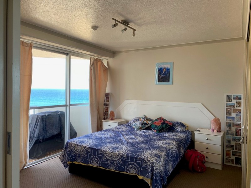 10 Vista Street, Surfers Paradise QLD 4217