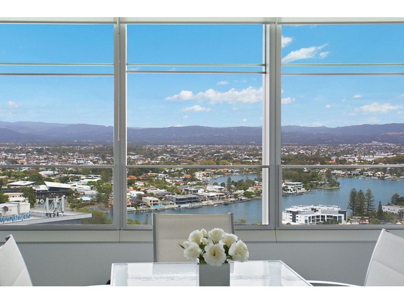 2409 ‘Q1′ 9 Hamilton Avenue, Surfers Paradise QLD 4217