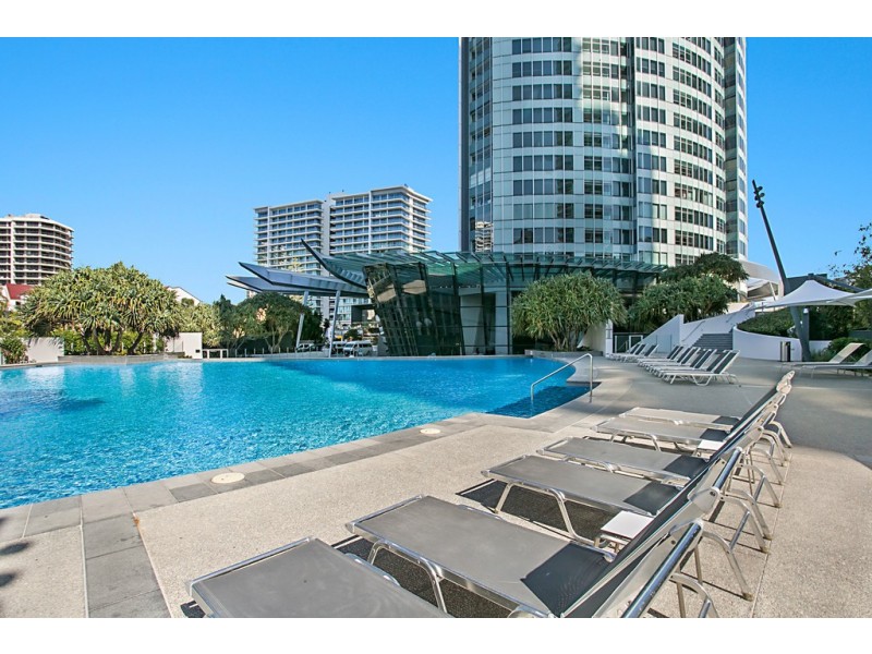 2409 ‘Q1′ 9 Hamilton Avenue, Surfers Paradise QLD 4217