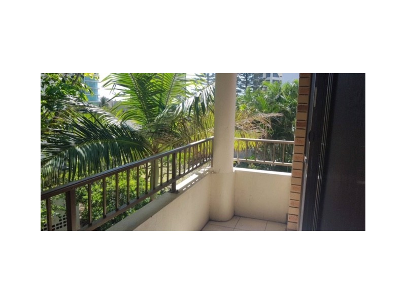 15 Markwell Avenue, Surfers Paradise QLD 4217