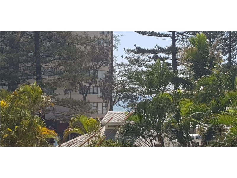 15 Markwell Avenue, Surfers Paradise QLD 4217