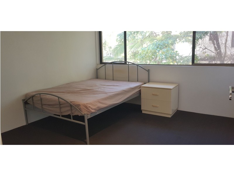 15 Markwell Avenue, Surfers Paradise QLD 4217