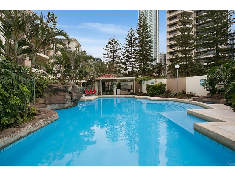 4-6 Northcliffe Terrace, Surfers Paradise QLD 4217
