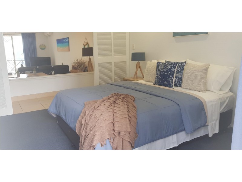 4-6 Northcliffe Terrace, Surfers Paradise QLD 4217