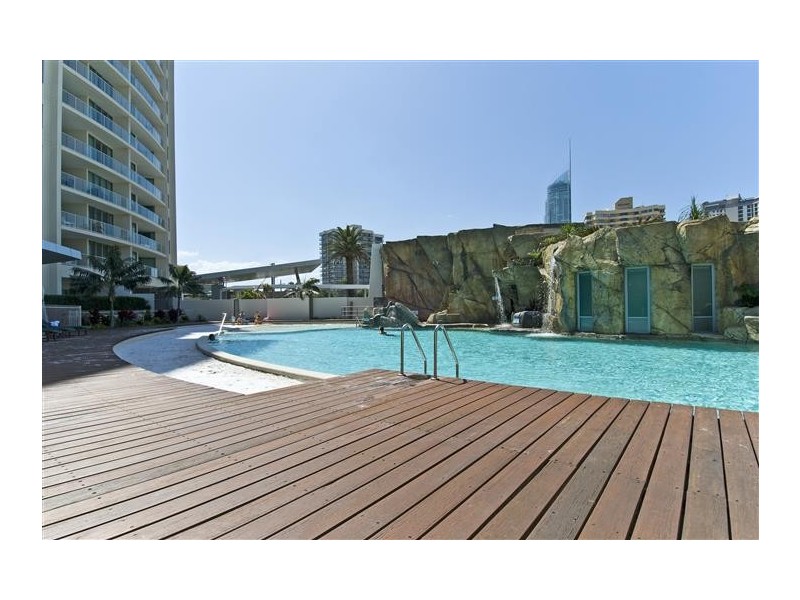 18 Fern Street, Surfers Paradise QLD 4217