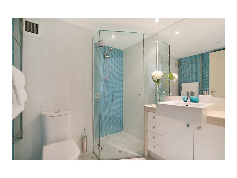 21 Berkeley on the Beach 23-25 Northcliffe Terrace, Surfers Paradise QLD 4217