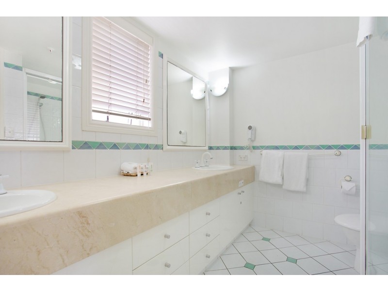Unit 21 ‘Moroccan’ 7 Elkhorn Avenue, Surfers Paradise QLD 4217