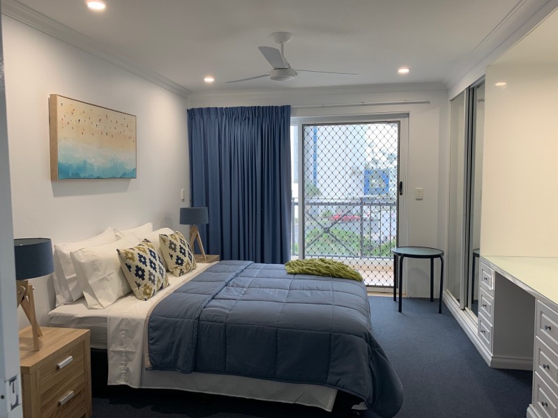 6 Northcliffe Terrace, Surfers Paradise QLD 4217