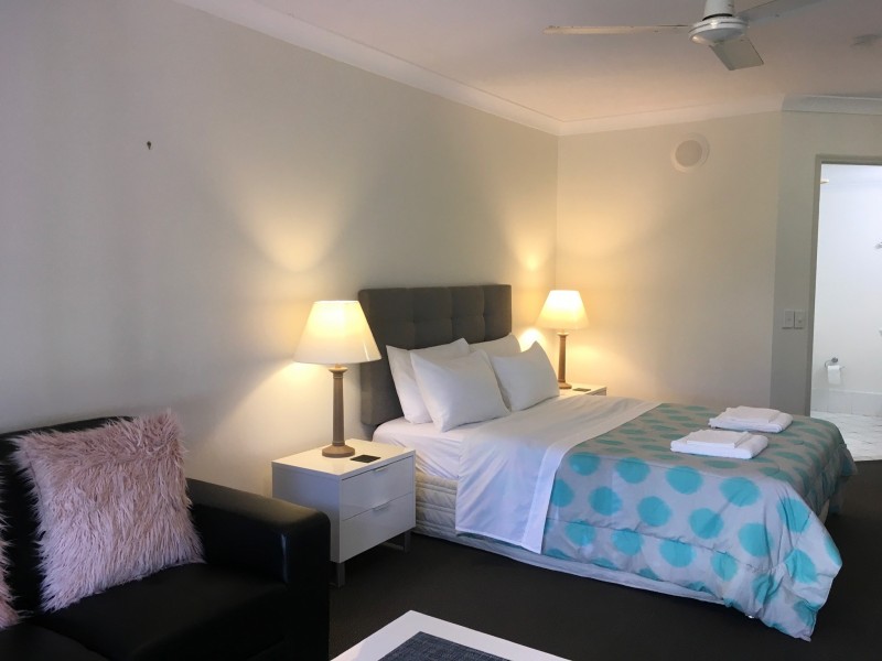 1 Paradise Island Drive, Surfers Paradise QLD 4217
