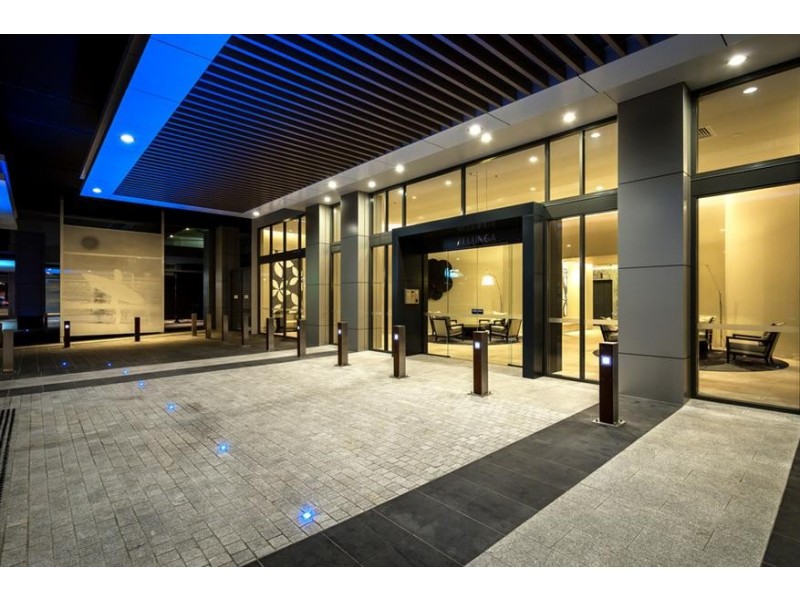 3 Hanlan Street, Surfers Paradise QLD 4217
