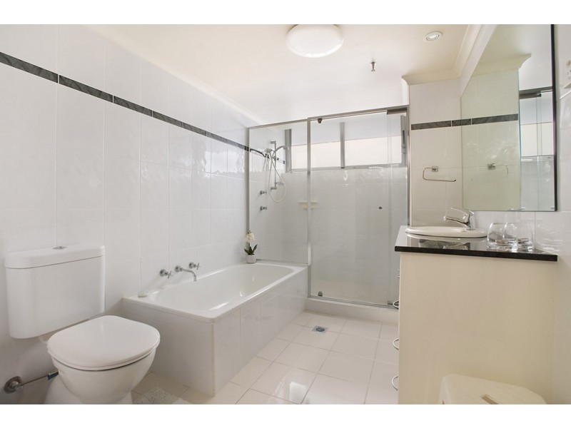 19C ‘Peninsula’ 5 Clifford Street, Surfers Paradise QLD 4217