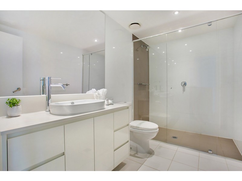 23603/ 3113 Surfers Paradise Boulevard, Surfers Paradise QLD 4217