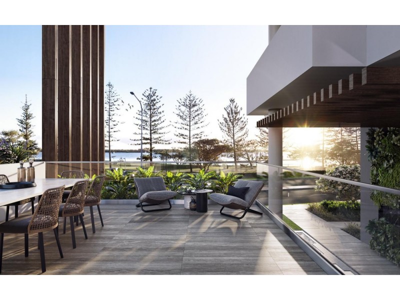 372 ‘Three72Marine’ Marine Parade, Labrador QLD 4215