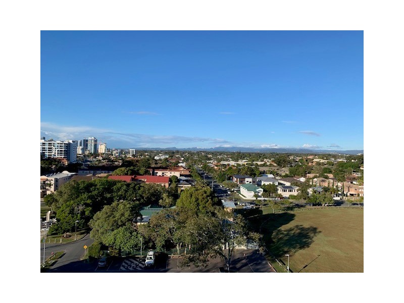 372 ‘Three72Marine’ Marine Parade, Labrador QLD 4215