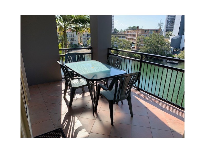 1 Paradise Island Resort, Surfers Paradise QLD 4217