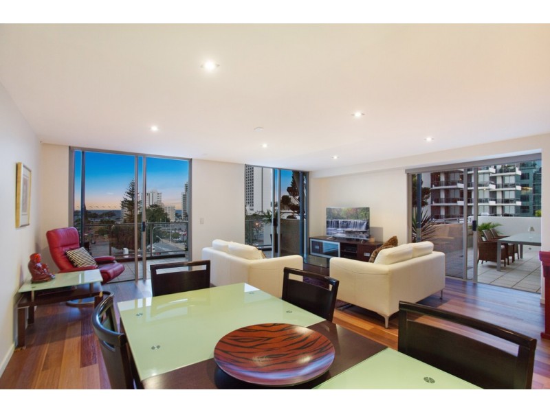 173 ‘Trilogy’ 21 Cypress Avenue, Surfers Paradise QLD 4217