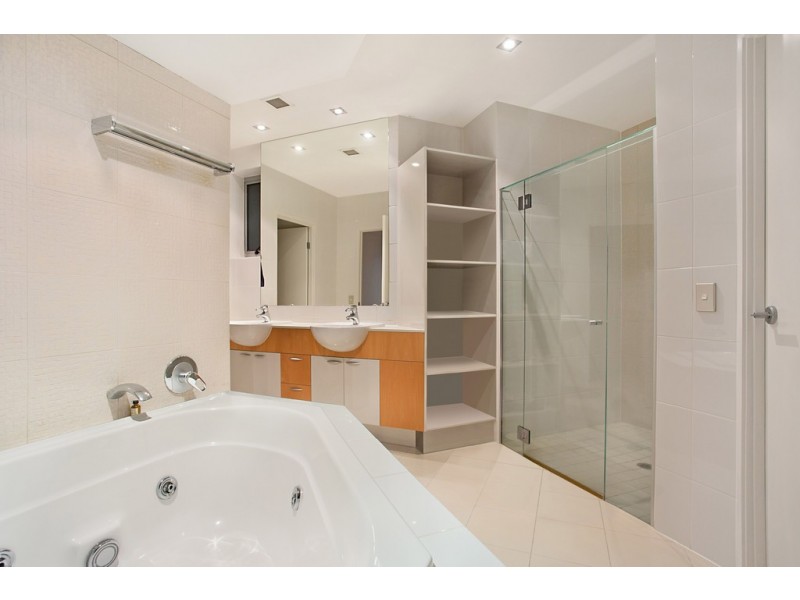 173 ‘Trilogy’ 21 Cypress Avenue, Surfers Paradise QLD 4217