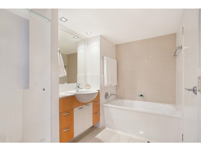 173 ‘Trilogy’ 21 Cypress Avenue, Surfers Paradise QLD 4217