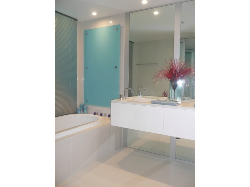 Unit 2110 Q1, 9 Hamilton Avenue, Surfers Paradise QLD 4217