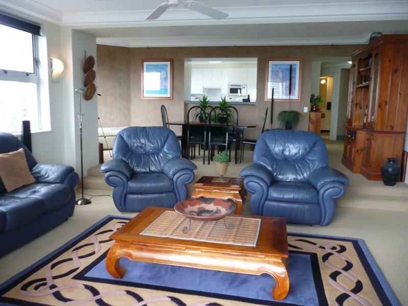 Unit 113 Grand Mariner, 12 Commodore Drive, Paradise Waters QLD 4217