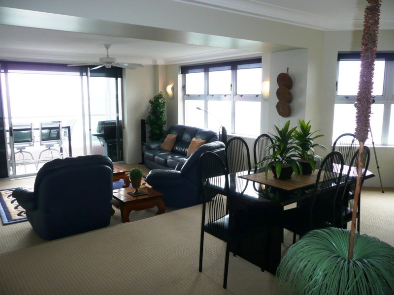 Unit 113 Grand Mariner, 12 Commodore Drive, Paradise Waters QLD 4217