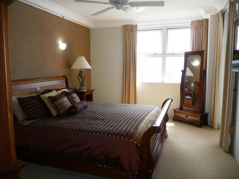 Unit 113 Grand Mariner, 12 Commodore Drive, Paradise Waters QLD 4217