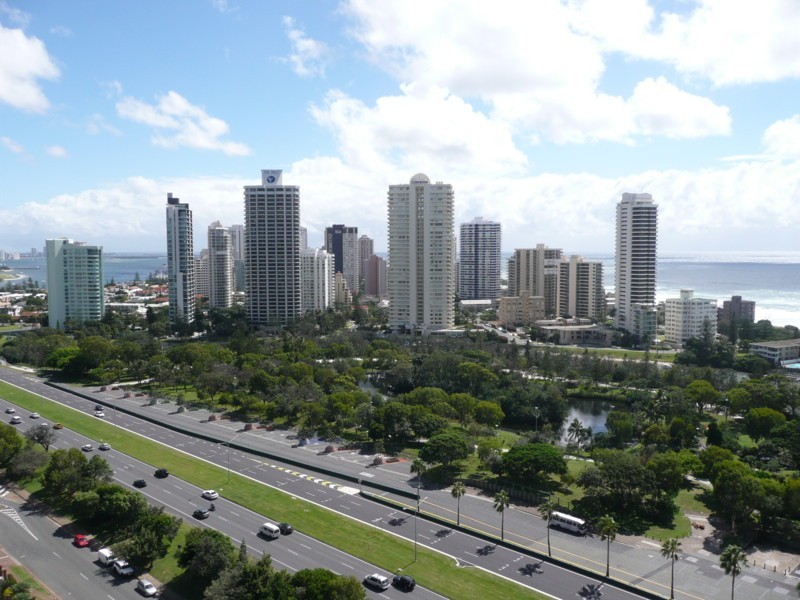 Unit 113 Grand Mariner, 12 Commodore Drive, Paradise Waters QLD 4217