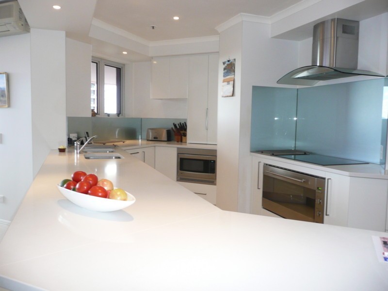Unit 15 Grand Mariner, 12 Commodore Drive, Paradise Waters QLD 4217