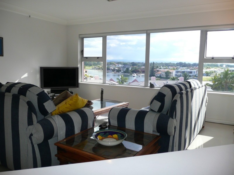 Unit 15 Grand Mariner, 12 Commodore Drive, Paradise Waters QLD 4217