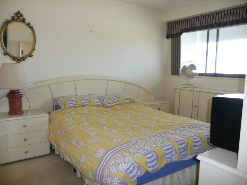 Unit 55 Kings Row South, 18 Commodore Drive, Paradise Waters QLD 4217