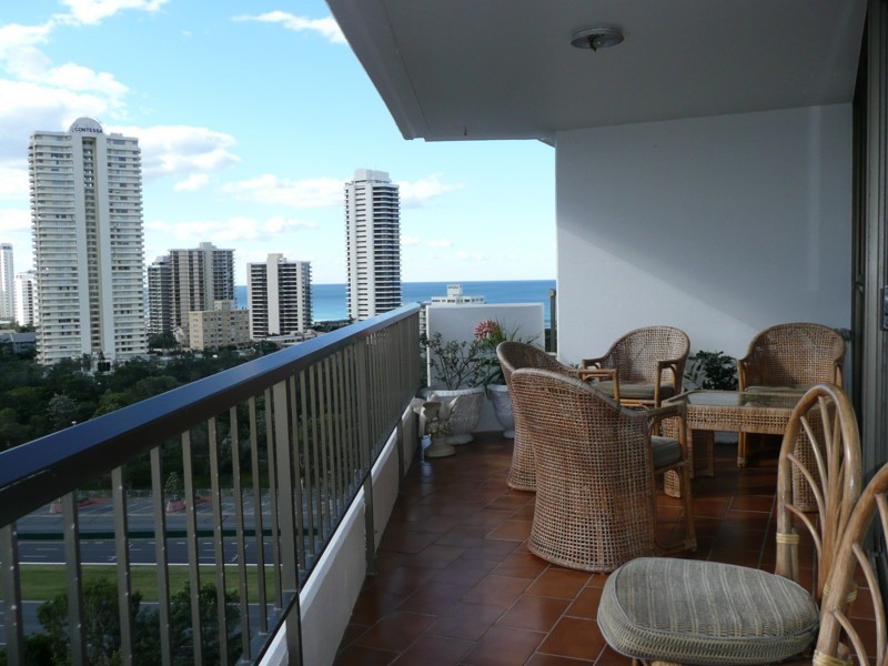 Unit 55 Kings Row South, 18 Commodore Drive, Paradise Waters QLD 4217