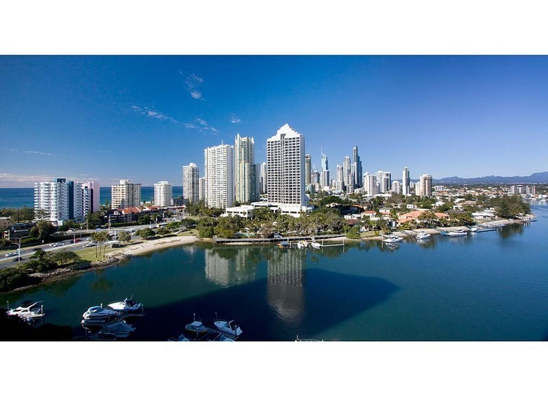 Unit 63 Atlantis West, 2 Admiralty Drive, Paradise Waters QLD 4217