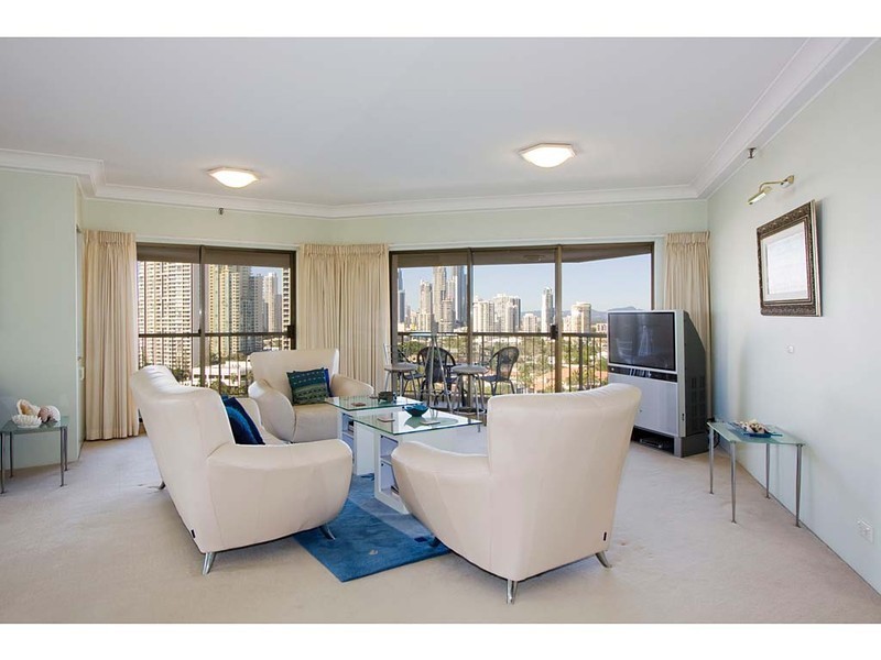 Unit 63 Atlantis West, 2 Admiralty Drive, Paradise Waters QLD 4217