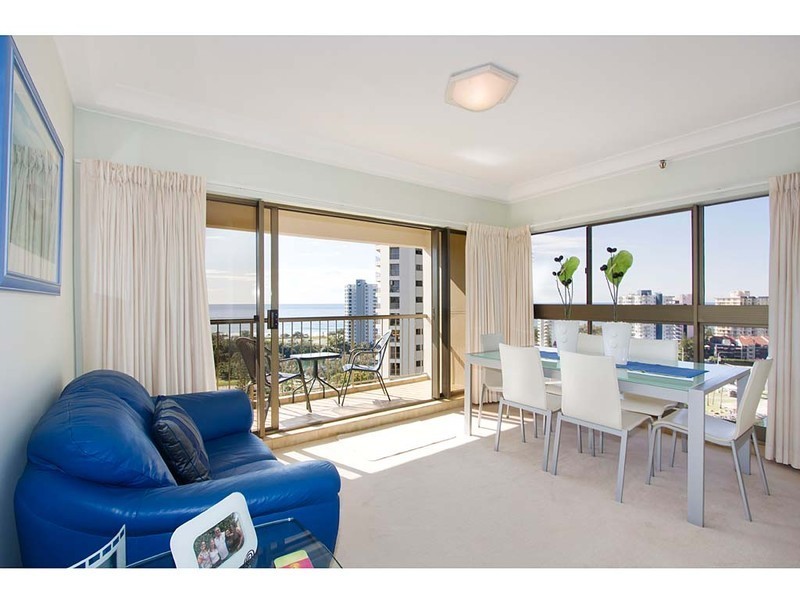 Unit 63 Atlantis West, 2 Admiralty Drive, Paradise Waters QLD 4217