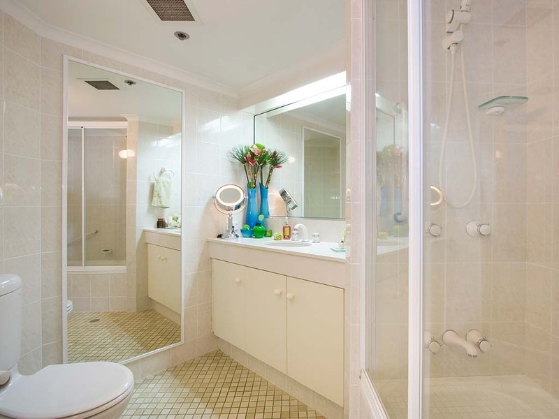 Unit 63 Atlantis West, 2 Admiralty Drive, Paradise Waters QLD 4217