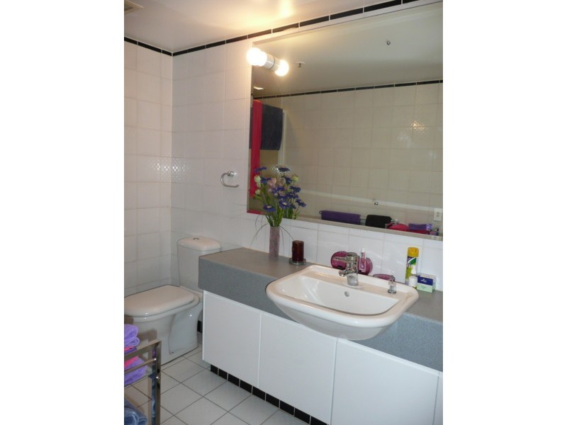 Unit 128 Grand Mariner, 12 Commodore Drive, Paradise Waters QLD 4217