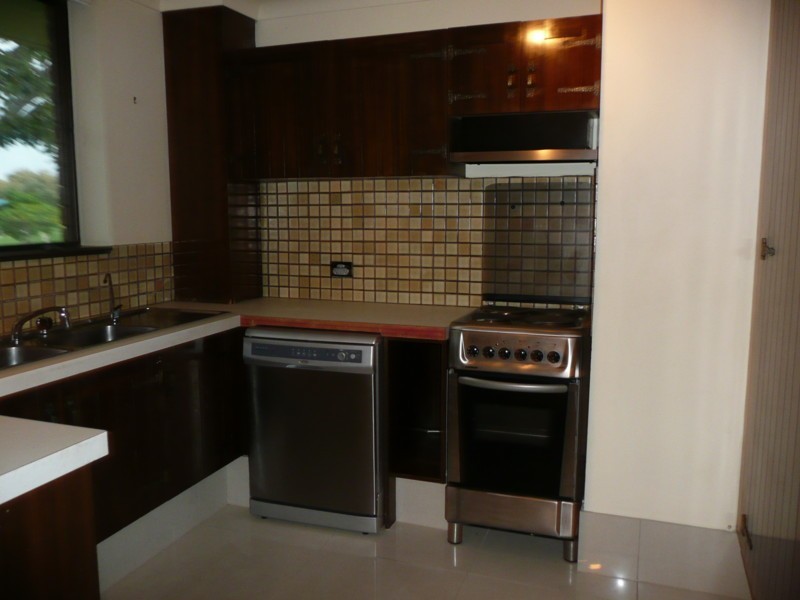 Paradise Waters QLD 4217