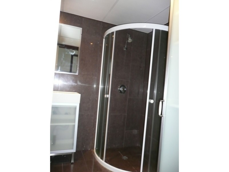 Paradise Waters QLD 4217