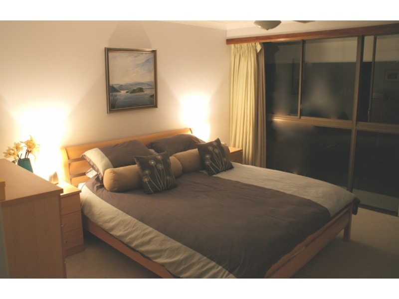 Unit 12 Kings Row South, 18 Commodore Drive, Paradise Waters QLD 4217