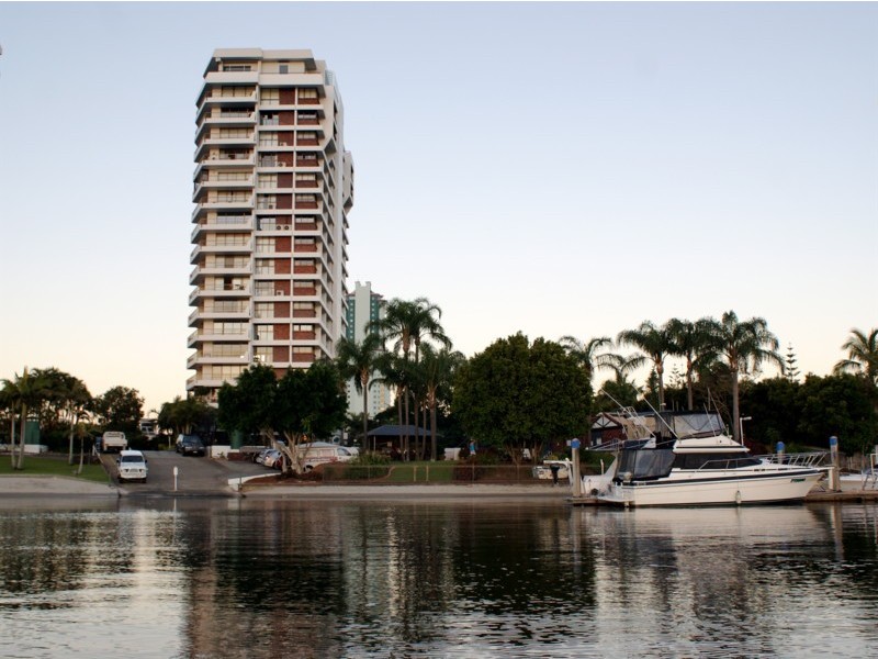Unit 12 Kings Row South, 18 Commodore Drive, Paradise Waters QLD 4217