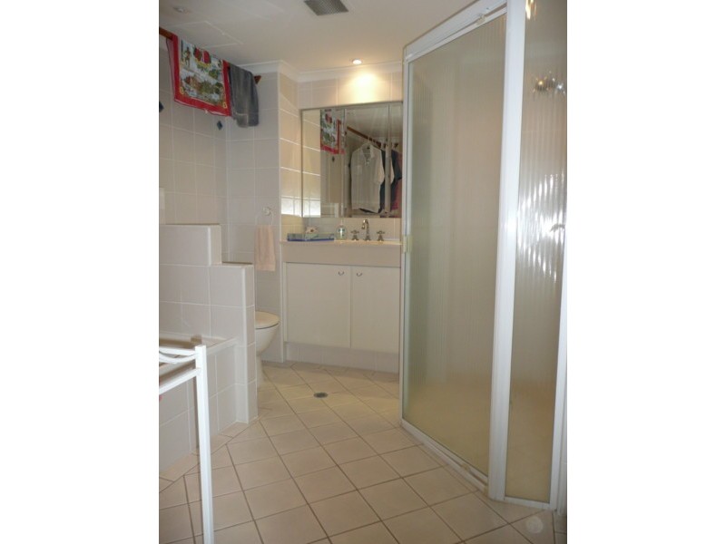 Unit 66 Atlantis West, 2 Admiralty Drive, Paradise Waters QLD 4217