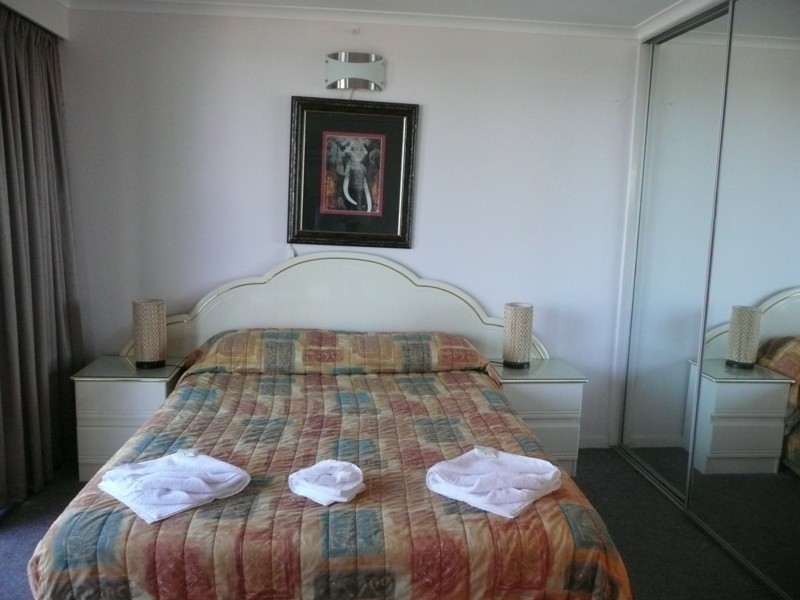 Surfers Paradise QLD 4217